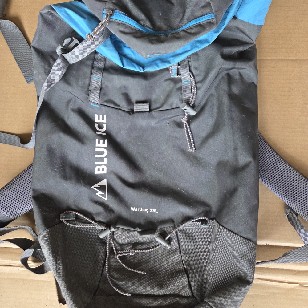 Lightweight 28L Backpack